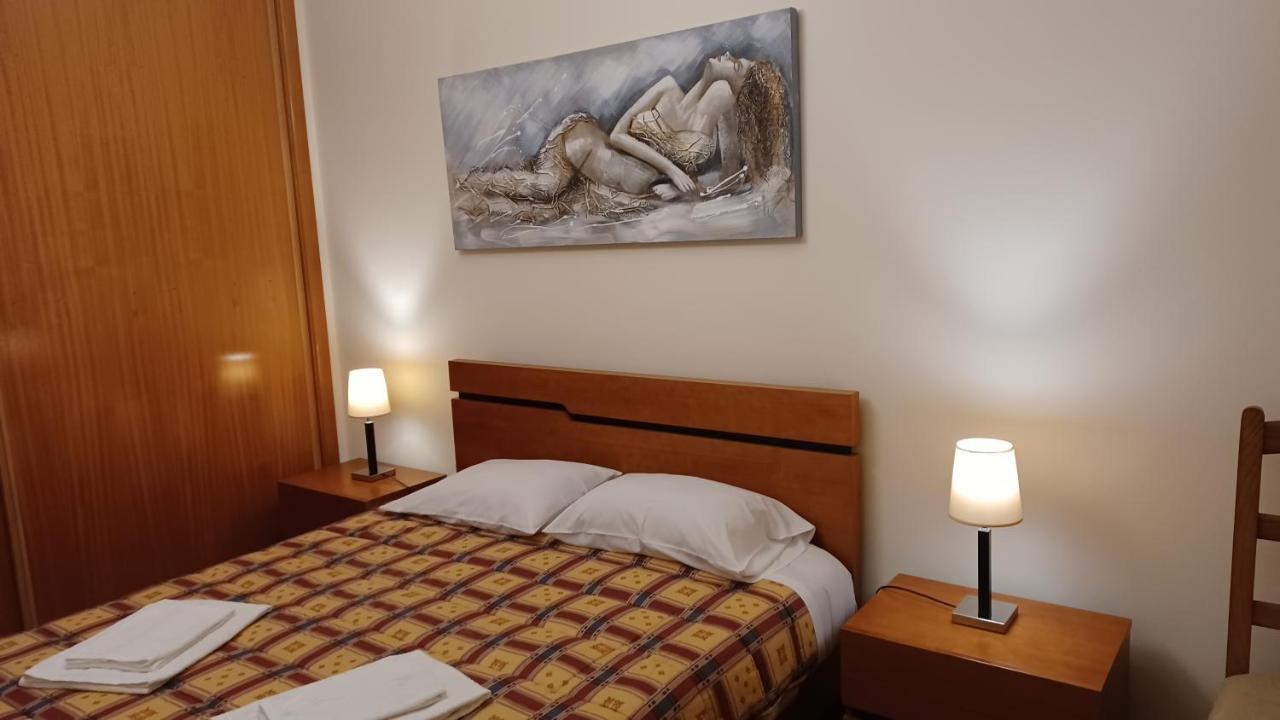 Dona Matilde Apartment Ponta Delgada  Bagian luar foto